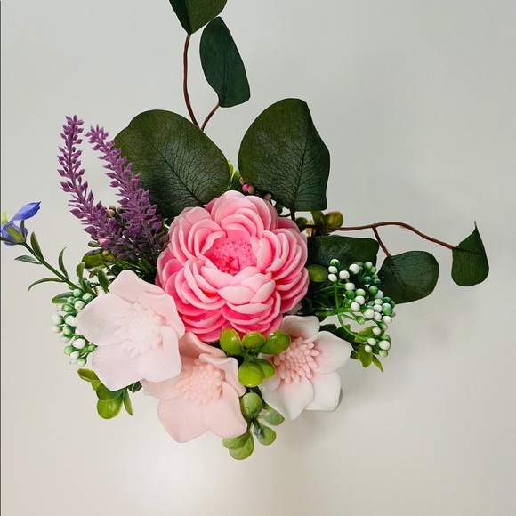 Soap Flowers Free Delivery - Picture 10 of 11